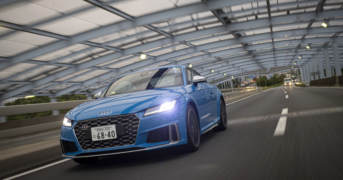 TT Coupé/TTS Coupé ｜ Online Showroom ｜ Audi Volkswagen Retail